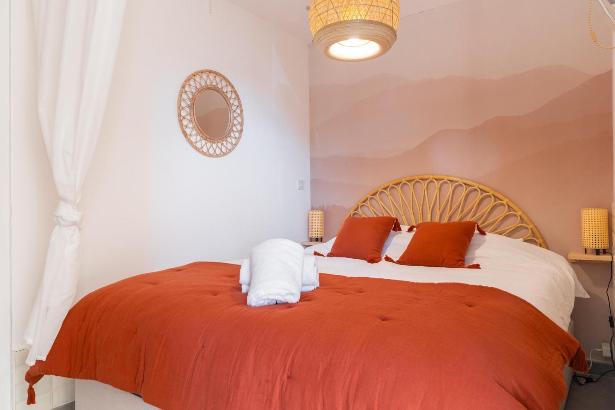 Appart Cosy, Piscine, Clim, Parking Prive - Proche Plage - Arrivee Autonome - Lit Queen Size La Seyne-sur-Mer Buitenkant foto